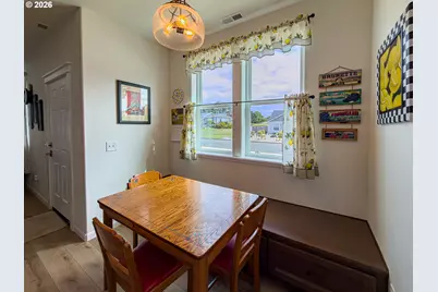 3214 Lincoln Ave SW, Bandon, OR 97411 - Photo 11
