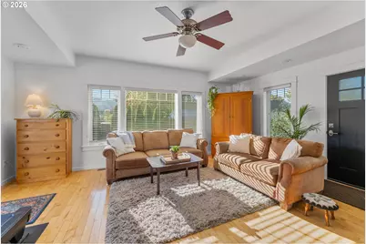 1204 E Second Ave, Sutherlin, OR 97479 - Photo 23