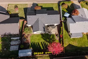 1204 E 2nd Ave, Sutherlin, OR 97479 - Photo 39