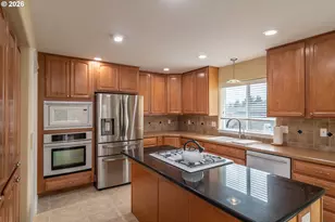 902 N View Dr, Roseburg North, OR 97495 - Photo 23