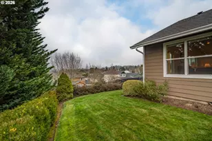 902 N View Dr, Roseburg North, OR 97495 - Photo 7