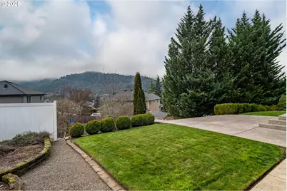 902 N View Dr, Winchester, OR 97495 - Photo 39