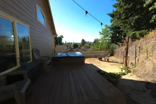 340 Kalapuya Way, Cottage Grove, OR 97424 - Photo 39