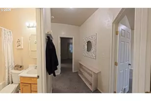 340 Kalapuya Way, Cottage Grove, OR 97424 - Photo 21