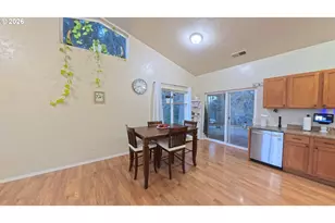 340 Kalapuya Way, Cottage Grove, OR 97424 - Photo 9