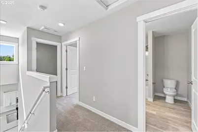 200 Black Hawk Ct, Columbia City, OR 97018 - Photo 31