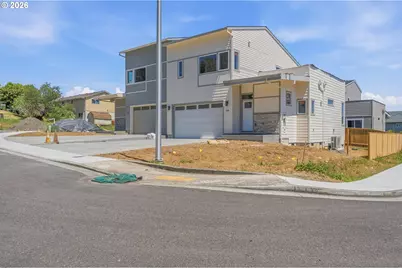 200 Black Hawk Ct, Columbia City, OR 97018 - Photo 3