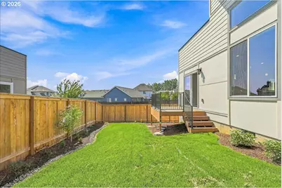 200 Black Hawk Ct, Columbia City, OR 97018 - Photo 5