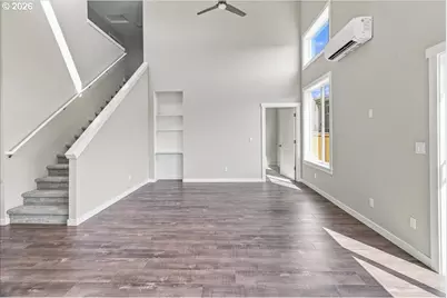 200 Black Hawk Ct, Columbia City, OR 97018 - Photo 17