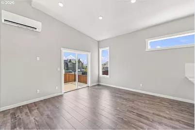 200 Black Hawk Ct, Columbia City, OR 97018 - Photo 15