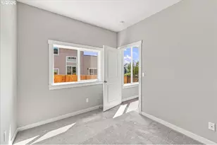 200 Black Hawk Ct, Columbia City, OR 97018 - Photo 25