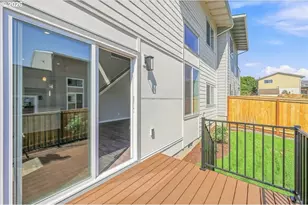 200 Black Hawk Ct, Columbia City, OR 97018 - Photo 5