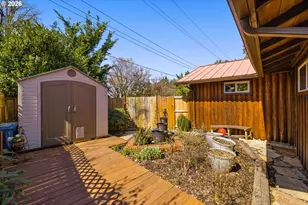 15880 SE Bluff Rd, Sandy, OR 97055 - Photo 33