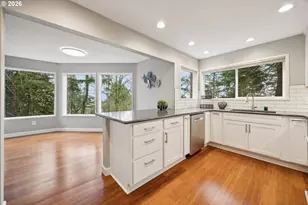 48 Eagle Crest Dr, Lake Oswego, OR 97035 - Photo 11