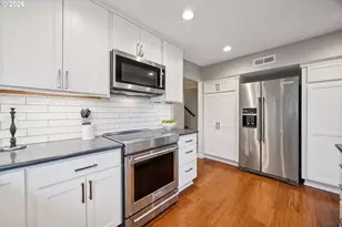 48 Eagle Crest Dr, Lake Oswego, OR 97035 - Photo 13