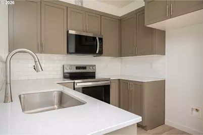 6215 SE Knapp St #B, Portland, OR 97206 - Photo 7