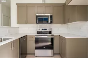 6215 SE Knapp St, Portland, OR 97206 - Photo 5