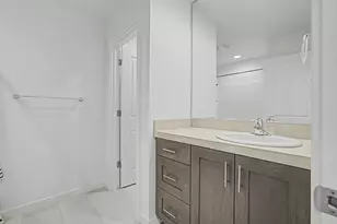 988 SW 2nd Way, Troutdale, OR 97060 - Photo 23