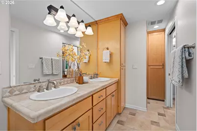 1800 N Ponderosa St, Canby, OR 97013 - Photo 29