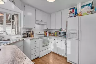 1365 Market St NE, Salem, OR 97301 - Photo 13