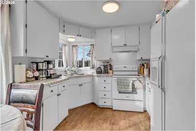 1365 Market St NE, Salem, OR 97301 - Photo 11