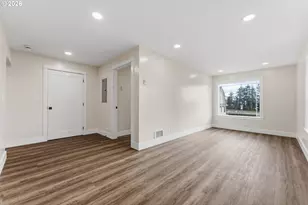 790 Oregon Ave, North Bend, OR 97459 - Photo 5