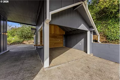 790 Oregon Ave, North Bend, OR 97459 - Photo 43