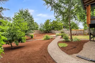 19490 Wilderness Dr, West Linn, OR 97068 - Photo 23