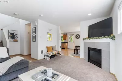 8253 N Bliss St, Portland, OR 97203 - Photo 7