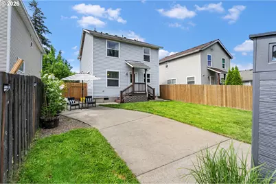 8253 N Bliss St, Portland, OR 97203 - Photo 43