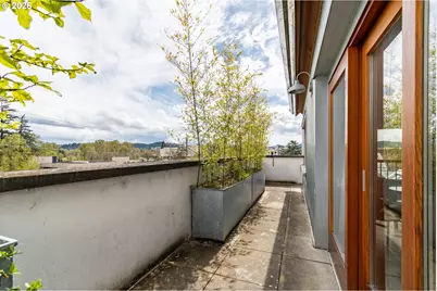 321 Mill St #4, Eugene, OR 97401 - Photo 11