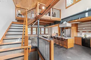 321 Mill St, Eugene, OR 97401 - Photo 31