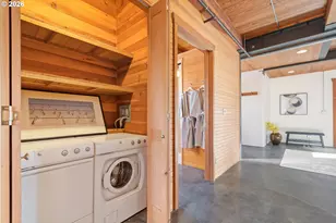 321 Mill St, Eugene, OR 97401 - Photo 19