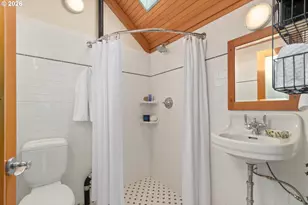 321 Mill St, Eugene, OR 97401 - Photo 35