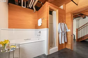 321 Mill St, Eugene, OR 97401 - Photo 21