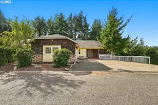 729 N 8th St, Coos Bay, OR 97420 - Photo 3