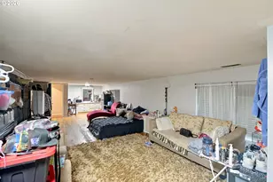 729 N 8th St, Coos Bay, OR 97420 - Photo 41