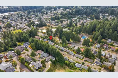 729 N 8th St, Coos Bay, OR 97420 - Photo 5