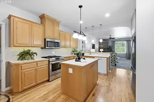 667 72nd St, Springfield, OR 97478 - Photo 13