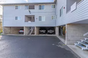 166 NE 8th St, Newport, OR 97365 - Photo 7