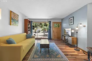 2032 SE 147th Ave, Portland, OR 97233 - Photo 7