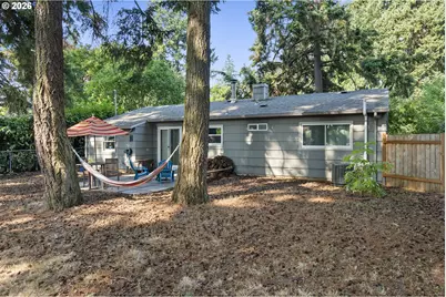 2032 SE 147th Ave, Portland, OR 97233 - Photo 37