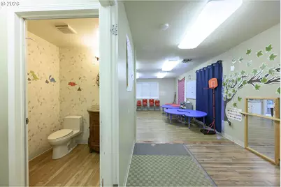 504 N Villa Rd, Newberg, OR 97132 - Photo 17