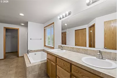 9504 NE 87th Ave, Vancouver, WA 98662 - Photo 31