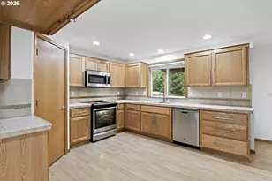 9504 NE 87th Ave, Vancouver, WA 98662 - Photo 3