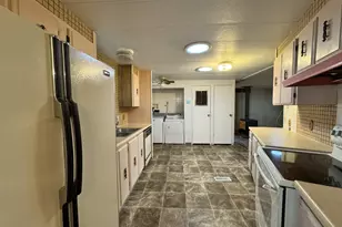 2430 Meadowlark Ln, Kelso, WA 98626 - Photo 17