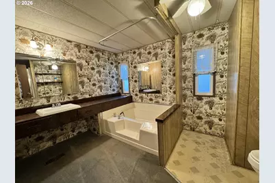 2430 Meadowlark Ln, Kelso, WA 98626 - Photo 25