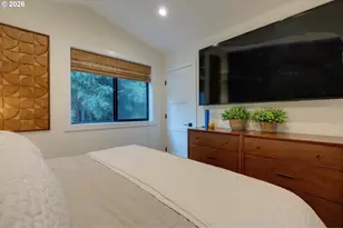1420 SE Claybourne St, Portland, OR 97202 - Photo 15