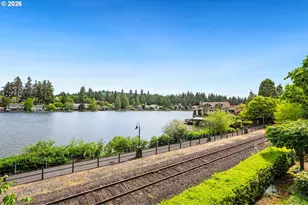 105 3rd St, Lake Oswego, OR 97034 - Photo 27