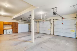 8062 SW Edgewater W, Wilsonville, OR 97070 - Photo 25